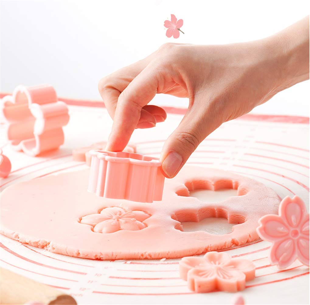 【roco様オーダー品】型抜き 桜の花びら 羽子板 朝顔の葉 ベルほか 計10点 roco様オーダー品】型抜き 桜の花びら 羽子板 朝顔の葉 ベルほか