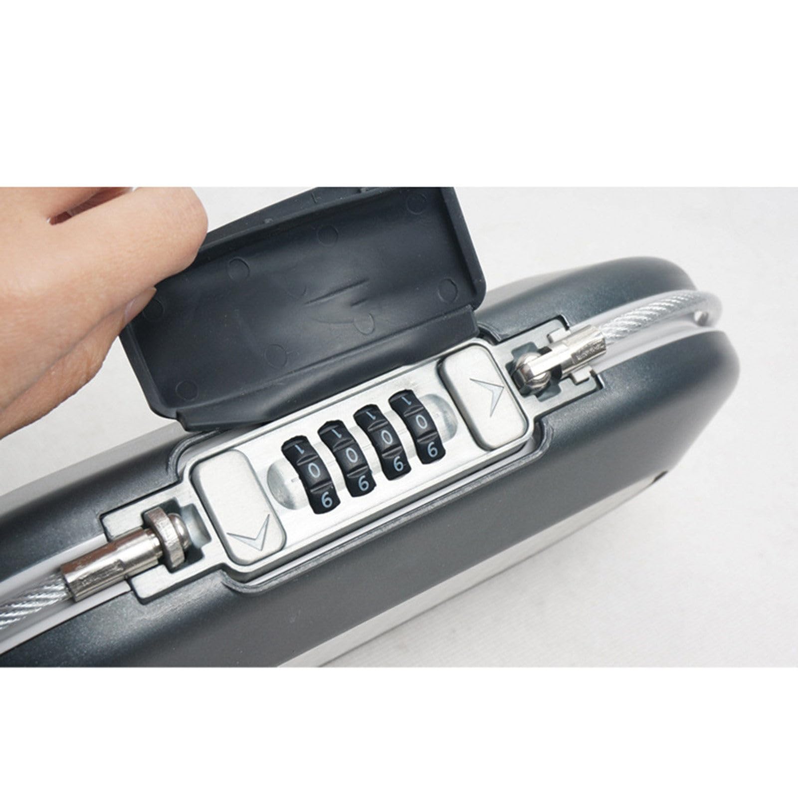 Cassetta di sicurezza portatile Blocco password Mini casseforti Casseforti di sicurezza Corda metallica Scatole di immagazzinaggio del telefono per carte di credito fisse per gioielli,White