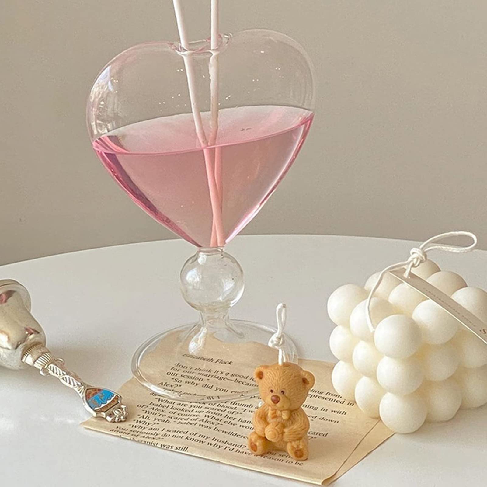 ホワイトガラス ハート型花瓶 ガラスのハートの花瓶 | Cherry Sugar