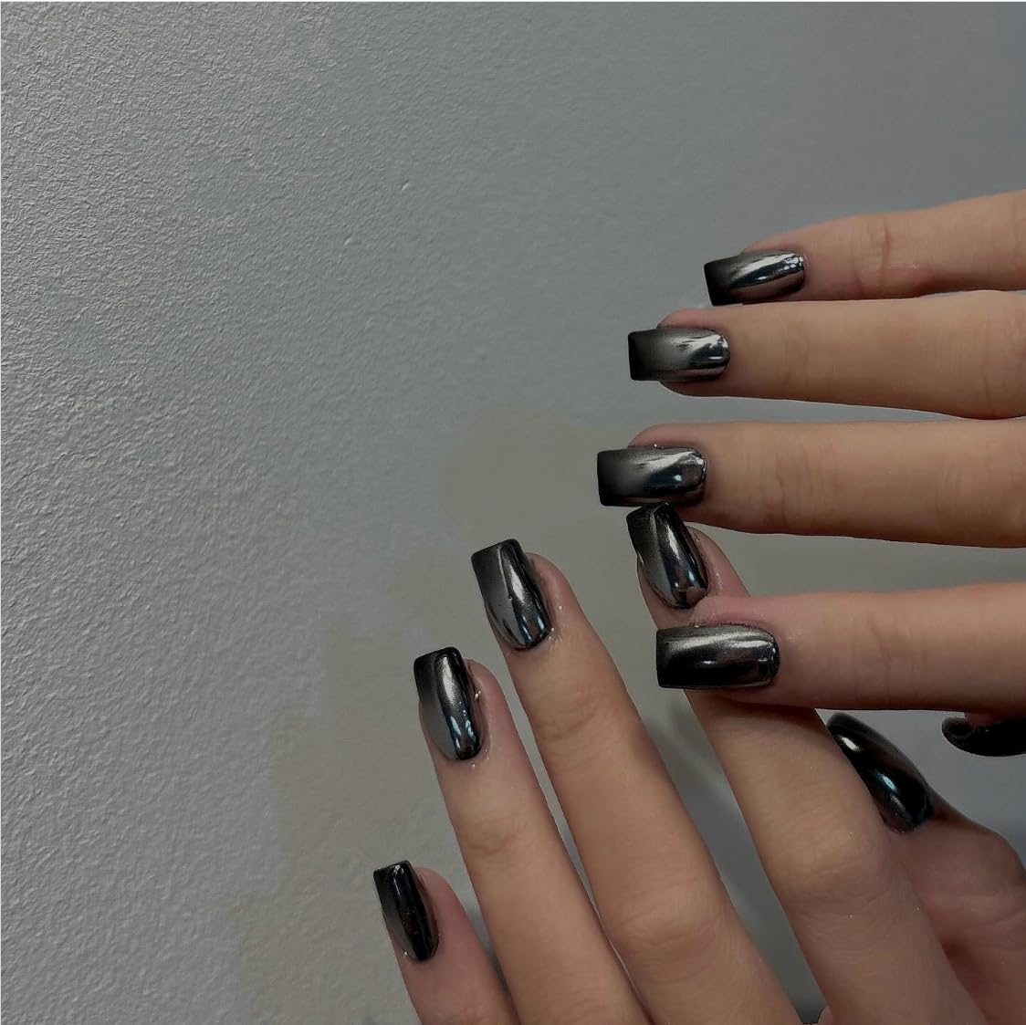 KQueenest Chrome Black Press on Nails Short Medium Square Glitter Metallic False Nails Medium Coffin