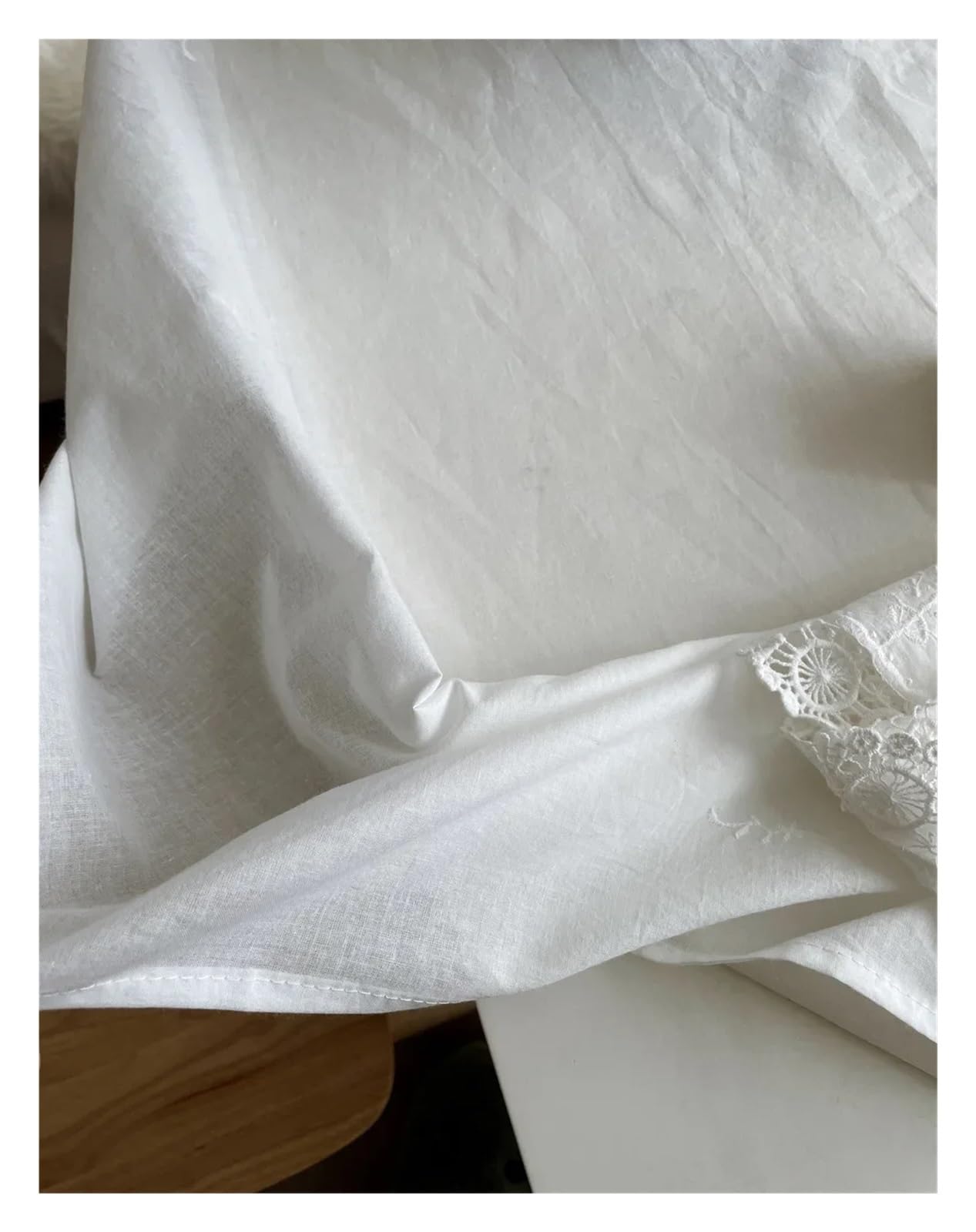 Mantel de Navidad White Lace Flower Embroidery Cotton Tablecloth Luxurious Table Cover For Wedding Party Decoration Feast Cloth(135x200cm)