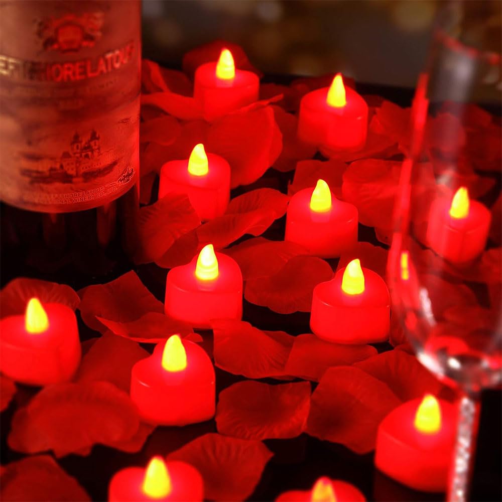 Bougie Cœur LED 24 Pièces, Bougies Romantiques LED avec 2000 Pétales de Rose Artificiels, Bougie LED Chauffe Plat pour Mariage Saint-Valentin Fiançailles Table Deco, Lumière Jaune Chaude