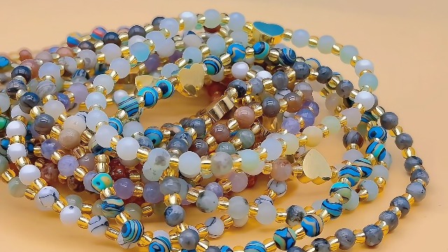 Bracciale In Pietre Naturali 4mm Con Cuore Oro 18k – Elastico, Universale, Fatto A Mano, Gioiello Energia Donna