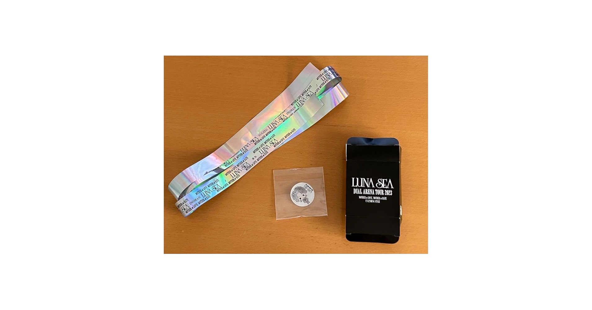 Amazon.co.jp: LUNA SEA 銀テープ&グッズ Kアリーナ横浜 10/7の銀