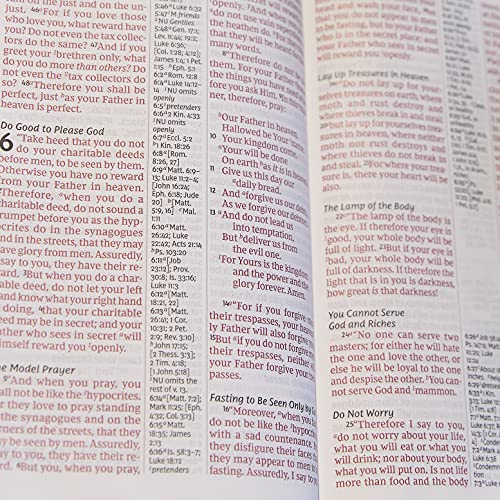 Image of NKJV Holy Bible, Giant Print Center-Column Reference Bible, Black Leather-look, Thumb Indexed, 72,000+ Cross References, Red Letter, Comfort Print: New King James Version