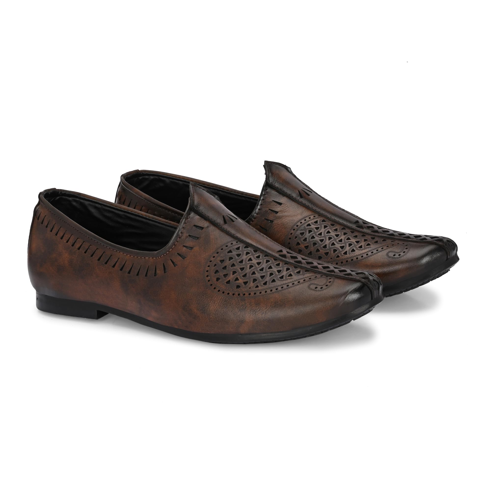 Cool Rajasthani Jutis for Men Mojaris for Men Nagra for Men-image-25