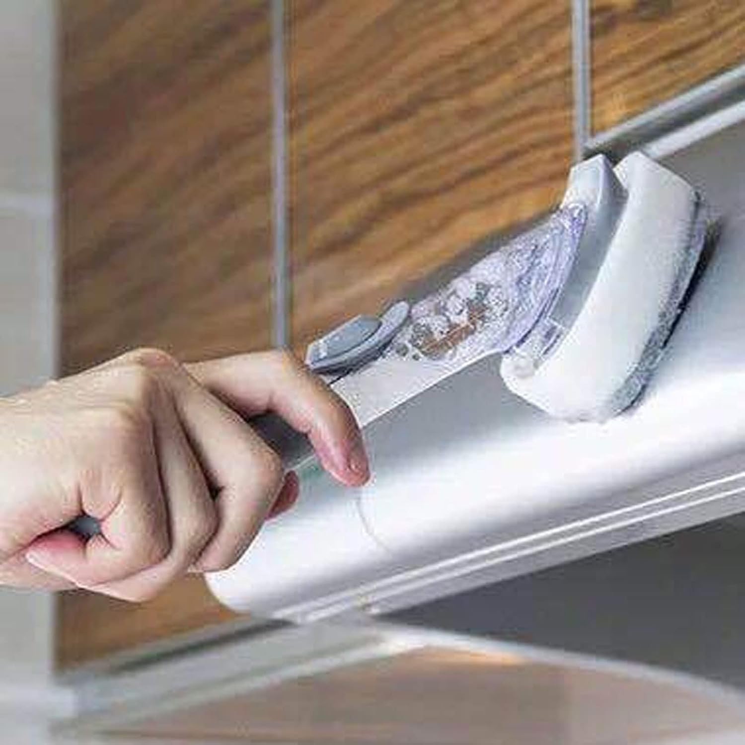 Kitchen Dish Brush Long Handle Dishwashing Clean Brush Multifunctional Dish Scrubber Brush with Liquid Dispenser Pot Wash Wipe，for Dishes and Household Cleaning