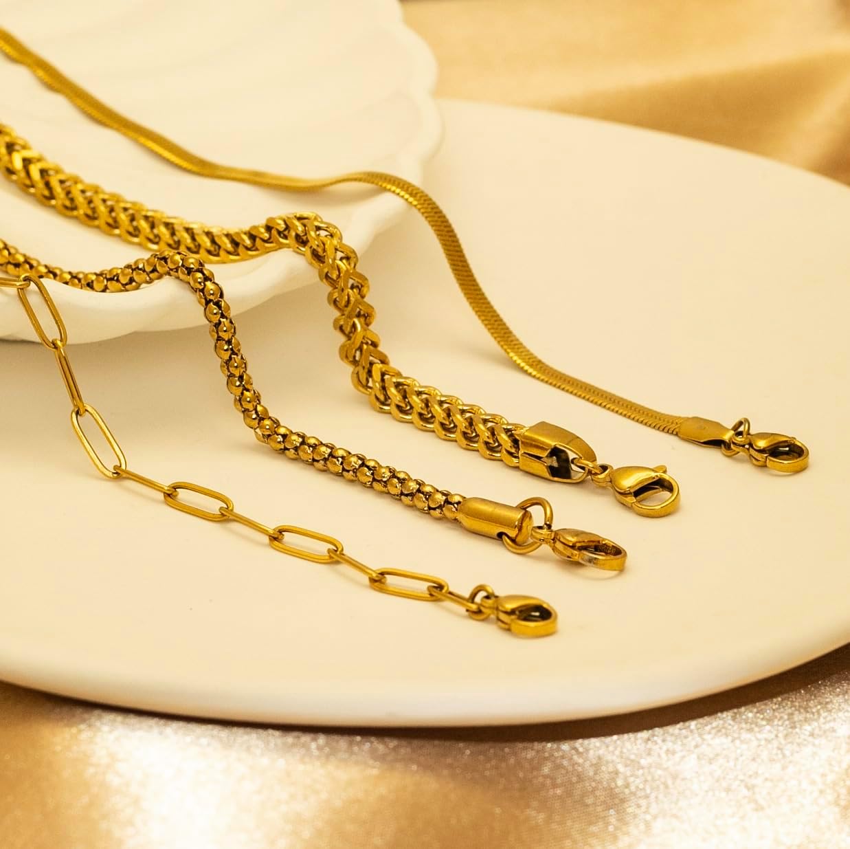 4 Pack Plated 18K Gold Link Bracelets for Women Gold Bracelet Stack Layered Chunky Chain Bracelet Mother's Day Valentine's Day Christmas Jewelry Gifts - Image 3