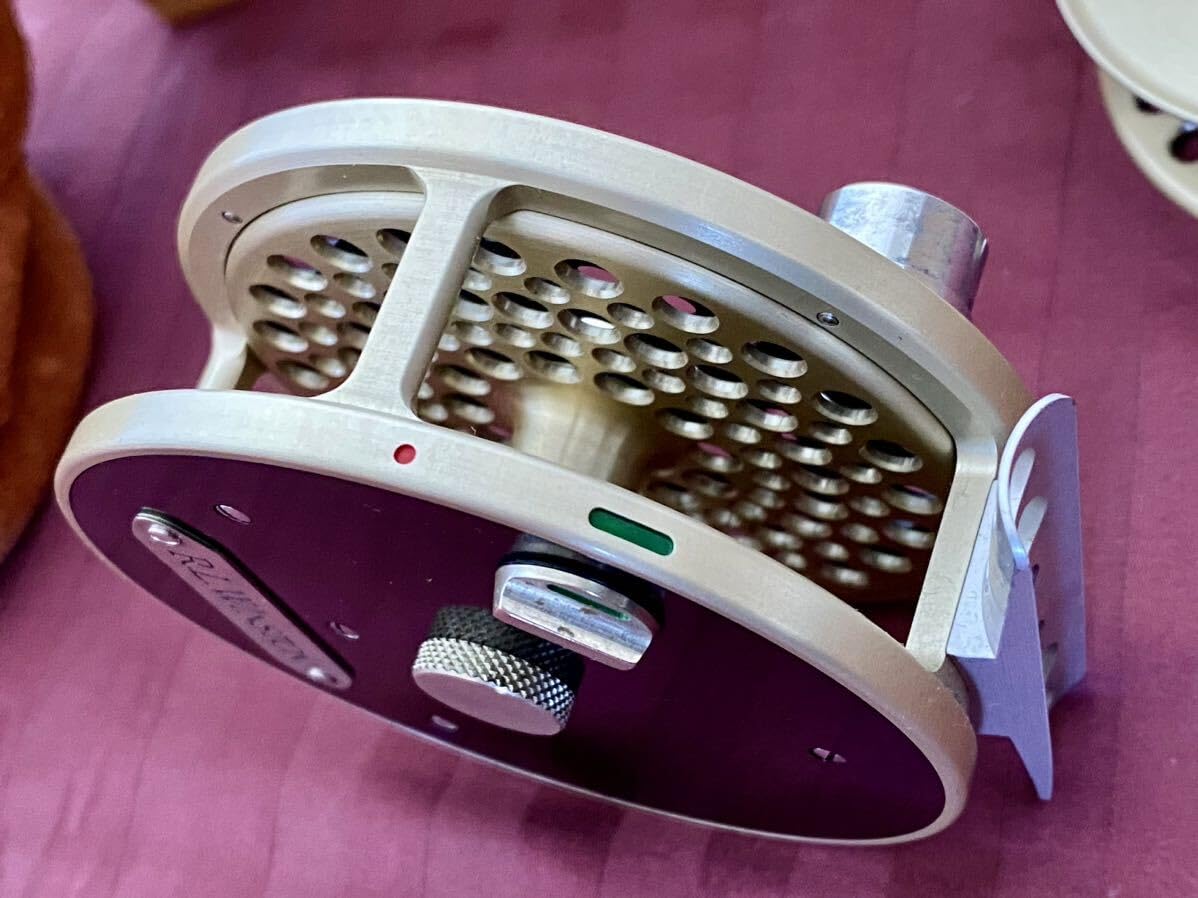 フライリール F·A·I·S 98-113 稀少品 フライリール F·A·I·S 98-113 稀少品 - メルカリ