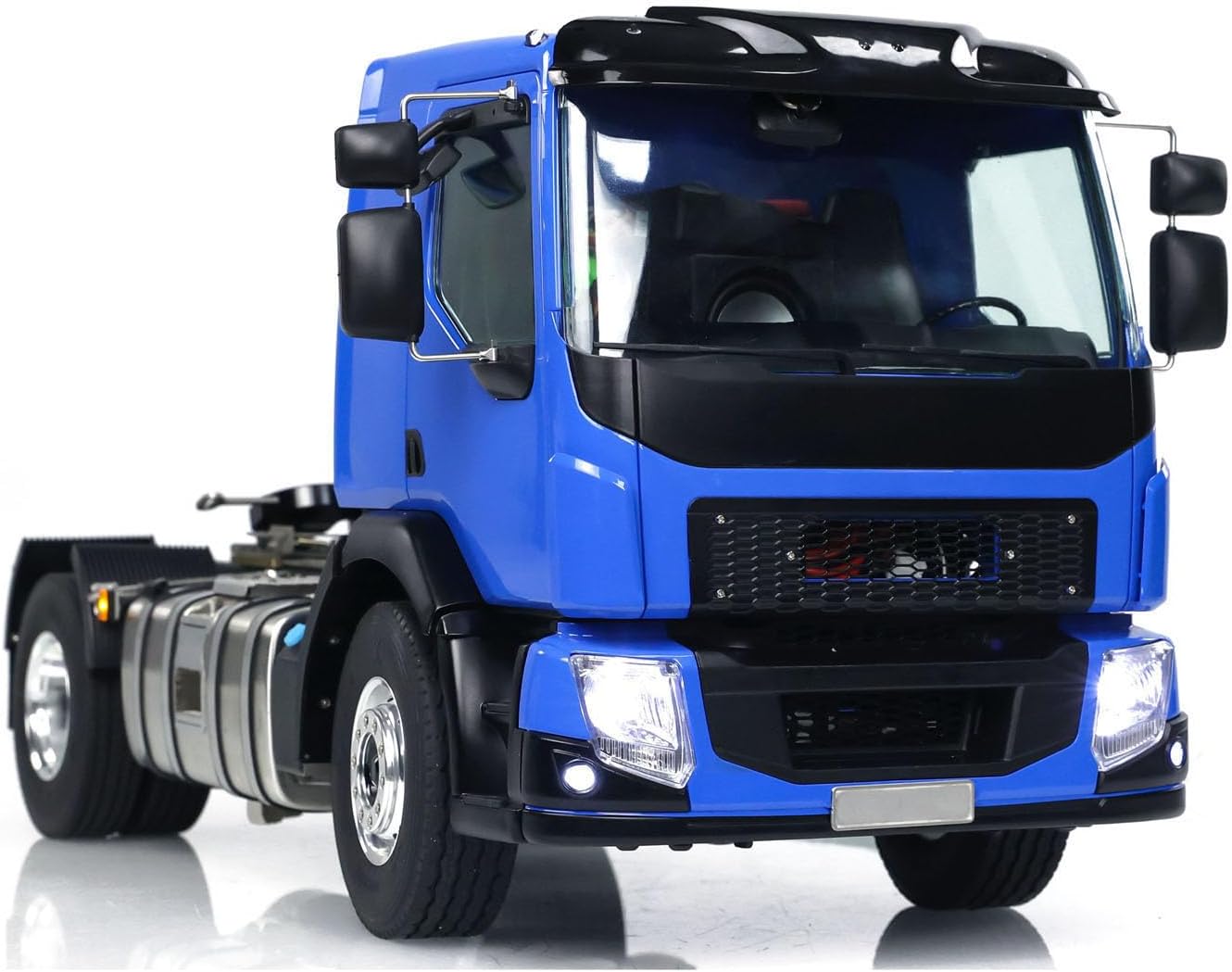 LESU 1/14 4X4 RC Metal Chassis Tractor Truck RTR Dual-Speed Transmission Radio Control Car Realistic Lighting System Hobby Grade Model