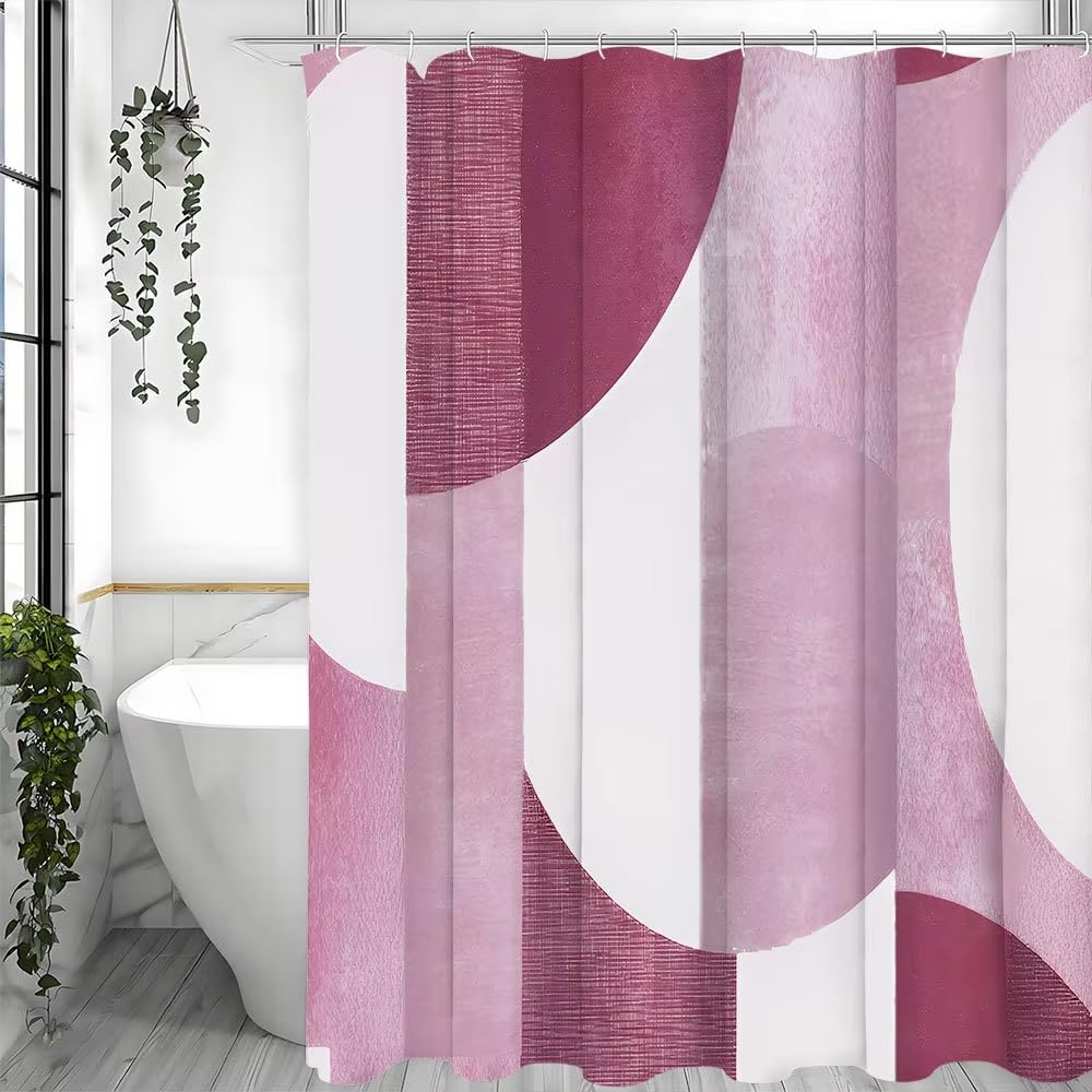 Rideau de douche nordique pour créer une ambiance spa minimaliste dans sa salle de bain