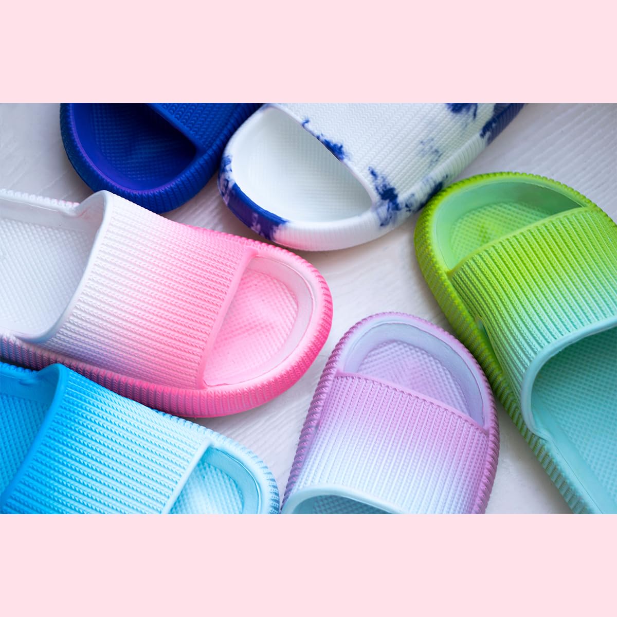 Unisex Kinder Badelatschen Jungen Mädchen Badeschlappen Original Slippers Wolke Hausschuhe