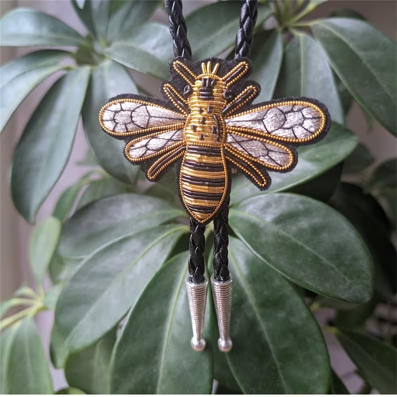 Image of Animal & Plant Bola Tie Bolo Tie Wedding Necklace for Men Women Groomsmen Western Cowboy Necktie
