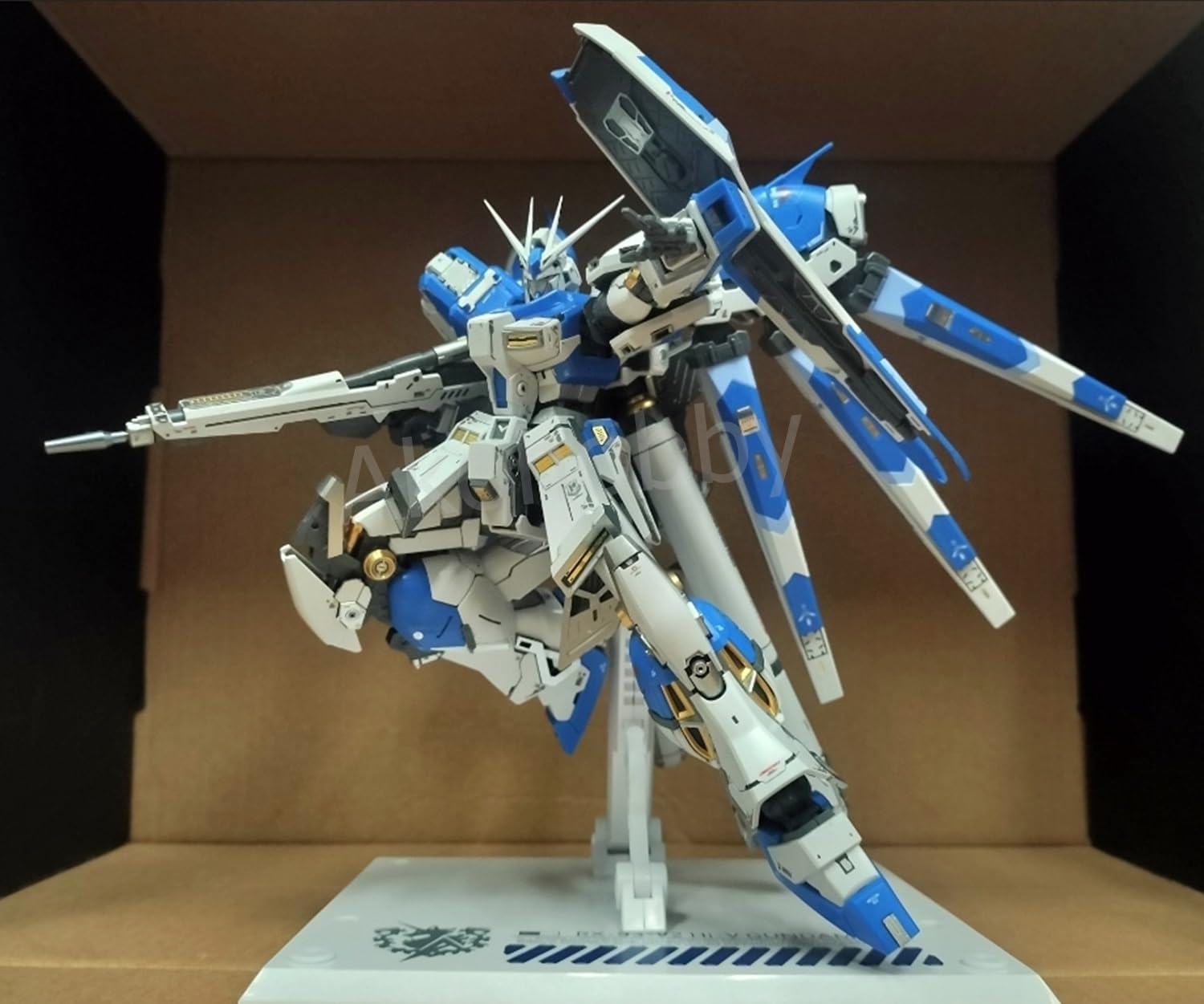 Amazon | [シルバー & ゴールド ] RG 1/144 RX-93-v2 Hi-νガンダム