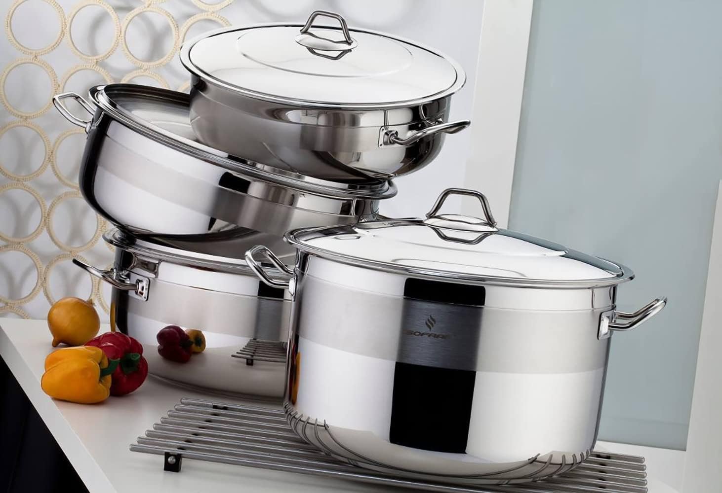 Stainless Steel Low Stock Pot with Glass Lid Soup Pot Low Casserole Cooking Pot Suitable for Induction Stove Cookware (4.2-qt. (4 L))