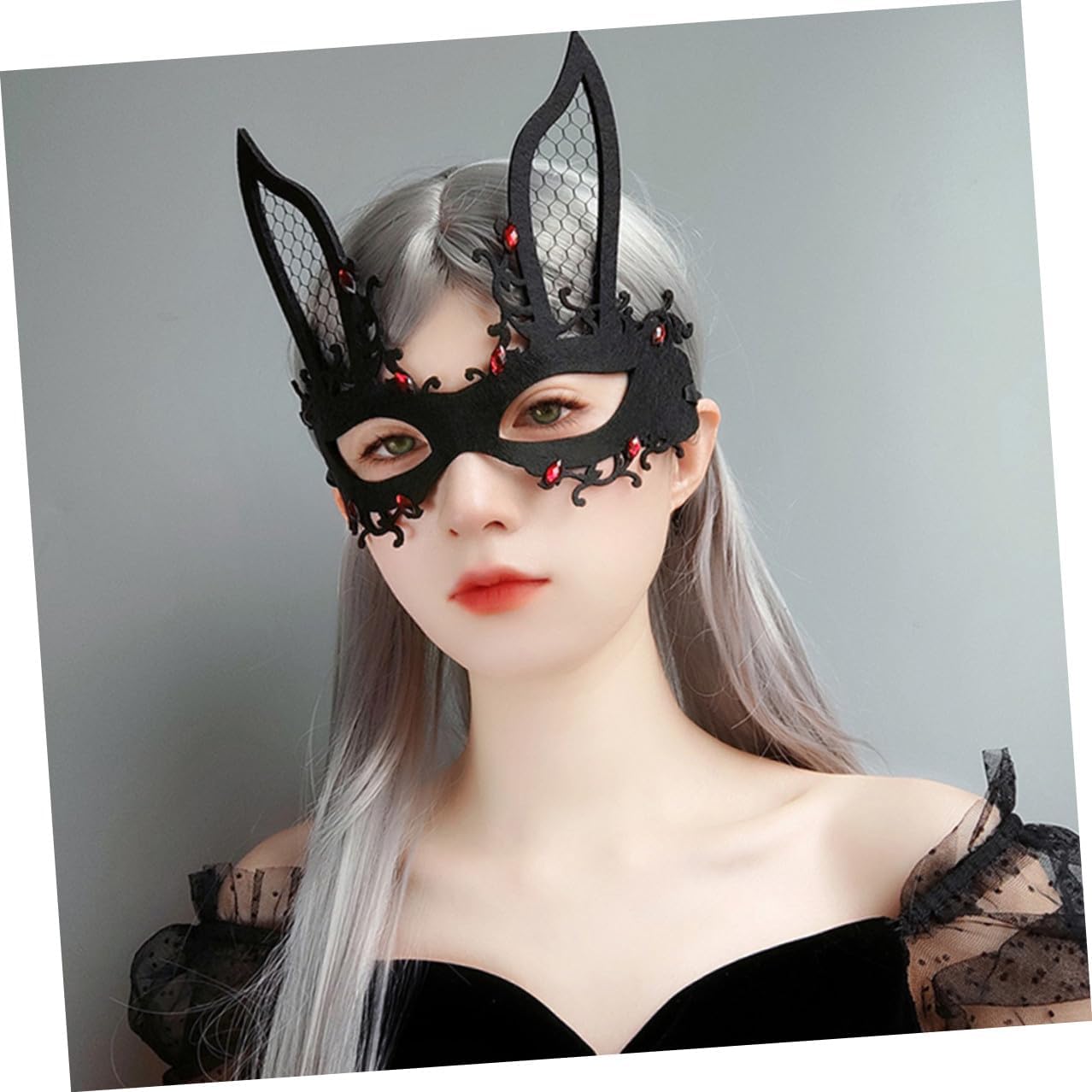 Operitacx 2pcs Black Half Face Bunny Party Mask for Women, Masquerade Carnival Rabbit Mask with Chain, Decorative Costume Accessory for Halloween and Dance Performances