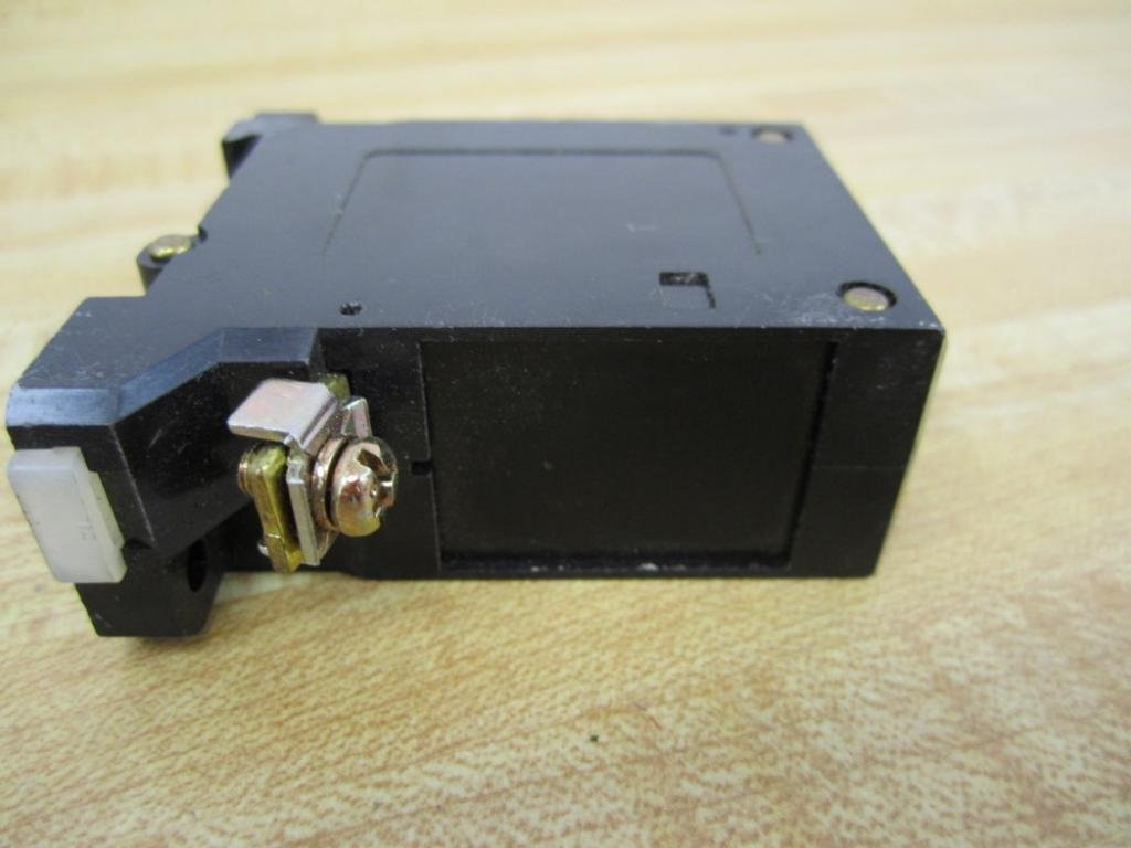 Izumi NRC 110 Circuit Beaker Curve AA Max.V 250V