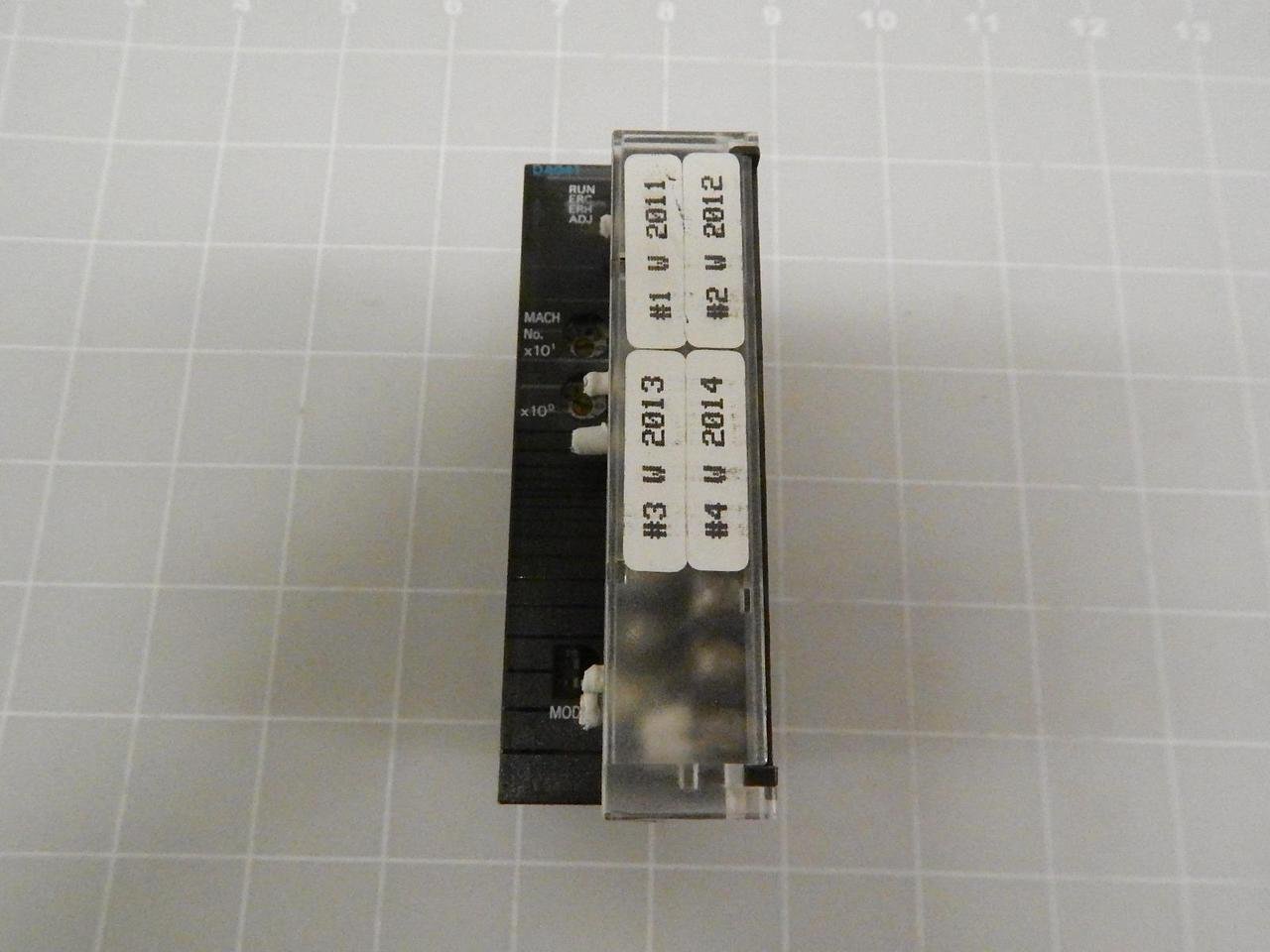 OMRON CJ1W-DA041 Analog Output Unit (4Outputs) NN