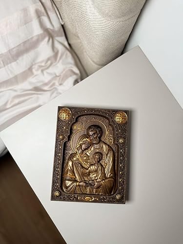 Vista 6 de Holy Family - Arte de pared cristiano tallado en madera tallada en madera y decoración de Navidad inspiradora, obra de arte de 6 x 7 pulgadas, arte