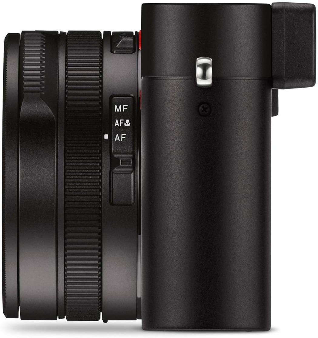 Leica D-Lux 7 Compact Camera (Black)