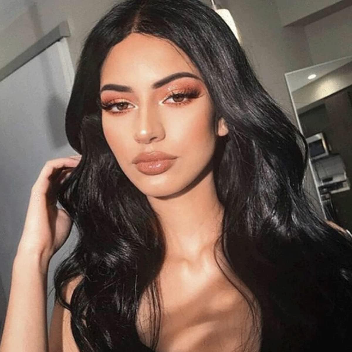 Beauenty Wigs Black Long Wavy Synthetic Wigs for Women 26 inch,Natural Looking Long Wavy Right Side Parting Replacement Wig