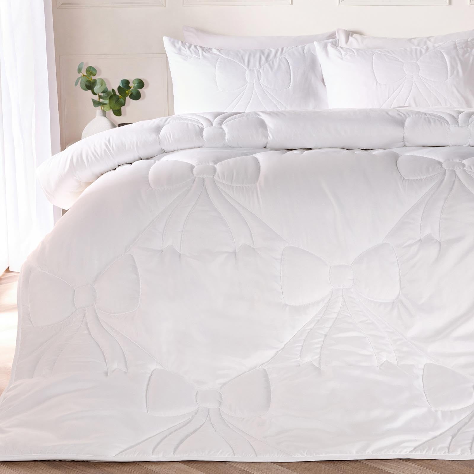 OHS Coverless Duvet Single 7.5 Tog, Gifts for Women Bow Bedding Soft Warm Microfibre Lattice Bow Quilted Coverless Duvet Summer Camping Quilt Comfy Washable White Bedding with Pillowcase