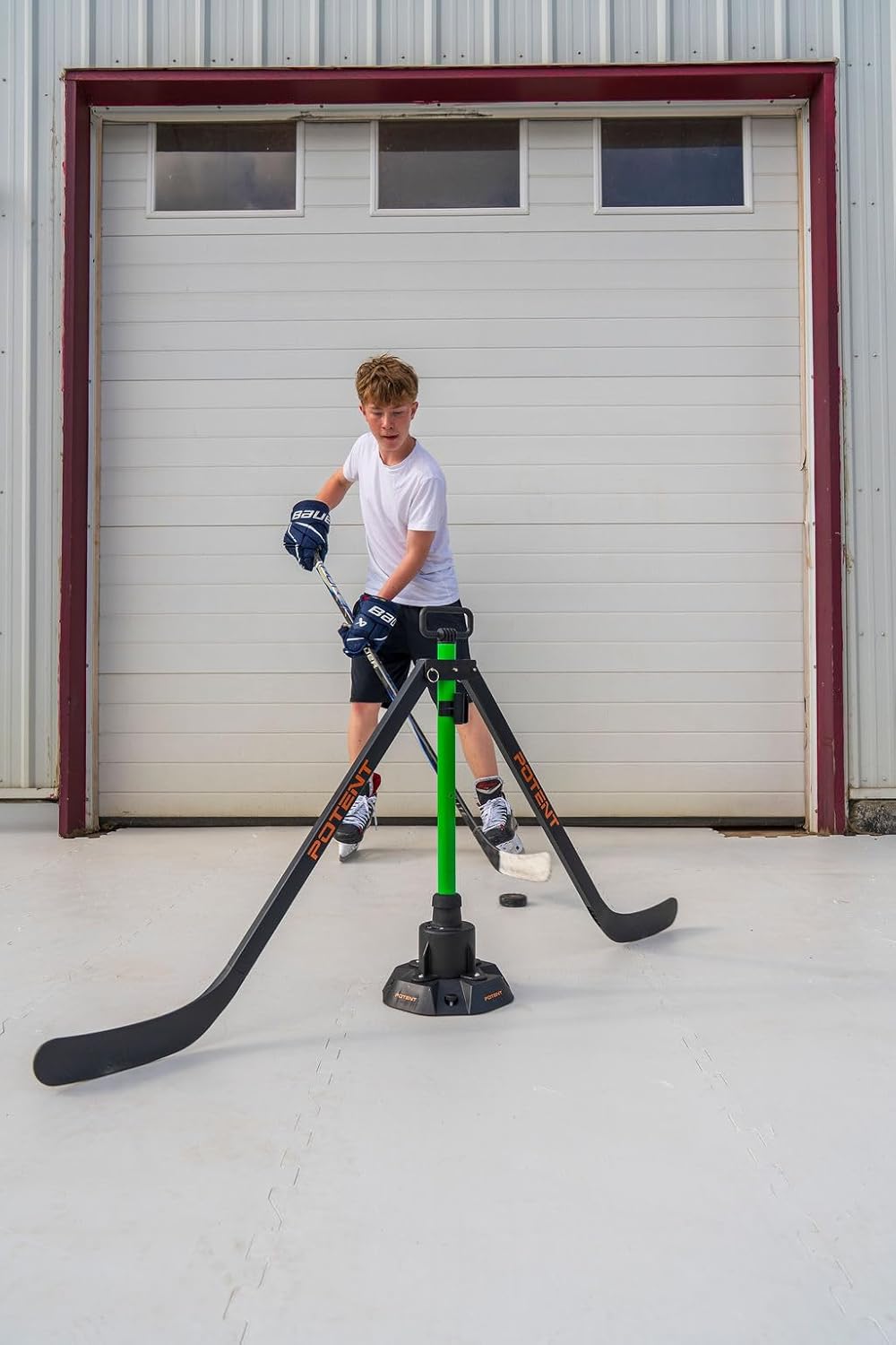 Potent Spin Defender Hockey Stickhandling Trainer – Smart Rotating Defense System with Dual-Speed Motor, Remote Control & Adjustable Arms for Reaction Training, Puck Control & Defensive Awareness