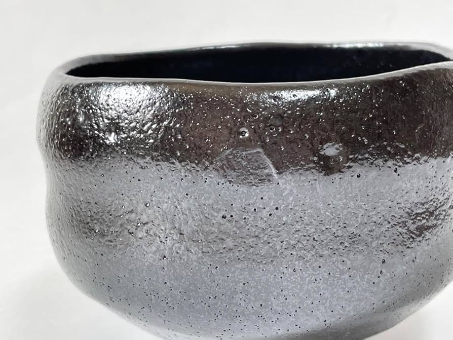 Amazon.co.jp: 陶芸家 七世 松月 吉向蕃斎 黒茶碗 黒楽 茶碗 楽