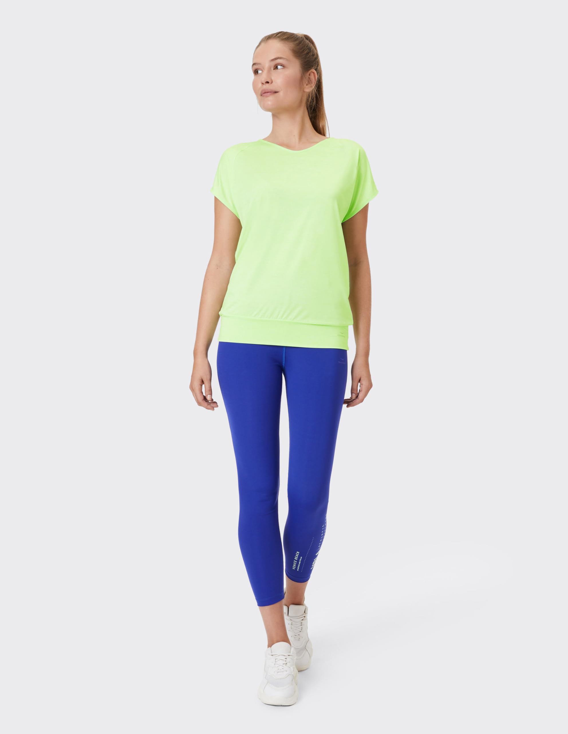 Venice Beach Sport-T-Shirt für Damen mit lässiger Schnittform und V-Ausschnitt Sui