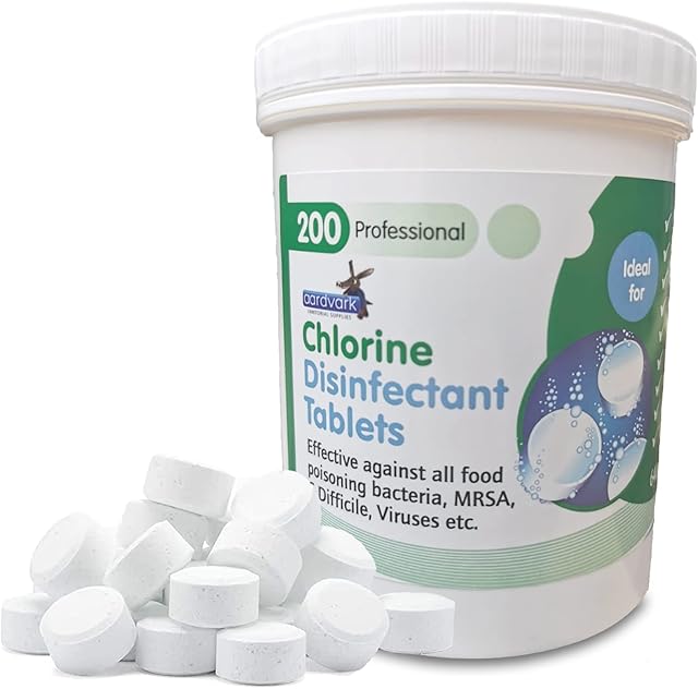 Aardvark 200 Disinfectant Chlorine Tablets Suitable for Hot Tubs, Salad Wash, Food Surfaces & Spa Disinfecting - Additionally for Cleaning Washrooms, Floors & Tiles, Mop Soaking and Bleaching