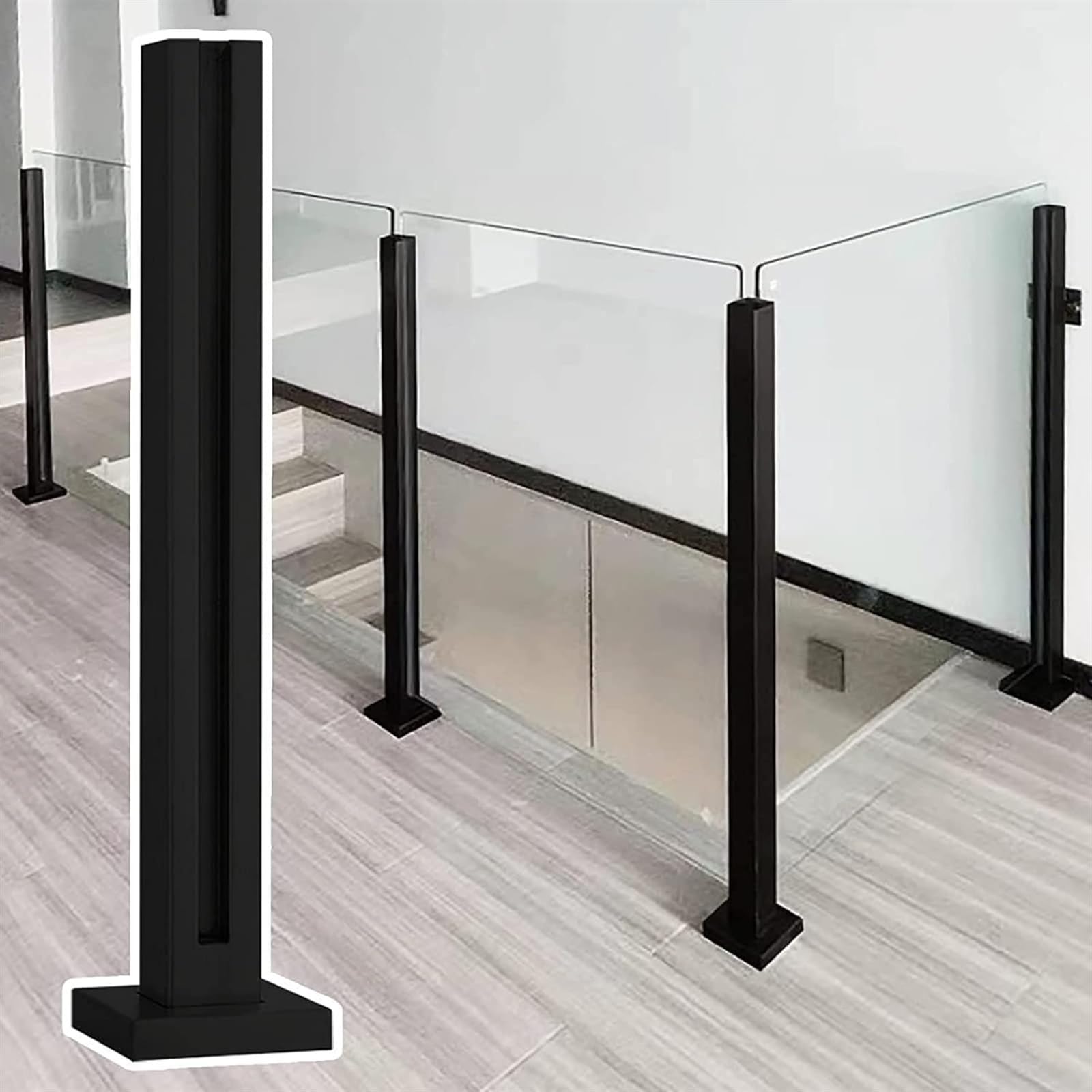 Garde-corps en verre pour escalier intérieur avec poteaux carrés et pinces de fixation