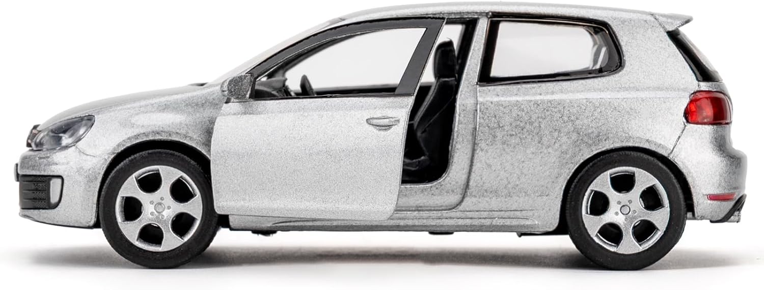 1:36 Volkswagen Golf GTI Toy Car, Diecast Pull Back Model Car, Doors Open, Collection Kids Toy for Aged 3 and up, Gift Silver