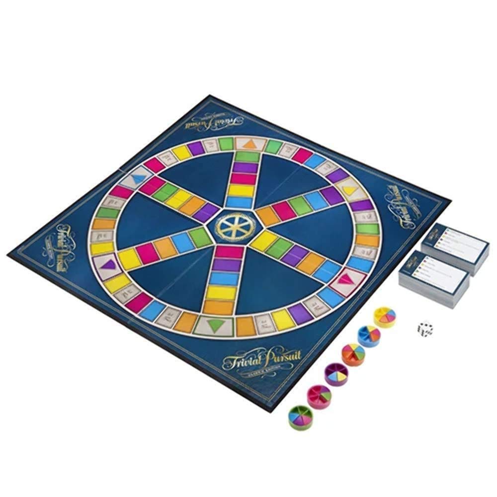 Hasbro Gaming Trivial Pursuit Classico, Gioco da Tavola per Famiglie da 2 a 6 Giocatori con 400 Carte, 1 Dado e 6 Diagrammi, Giochi per le Feste per Ragazzi, Ragazze e Adulti