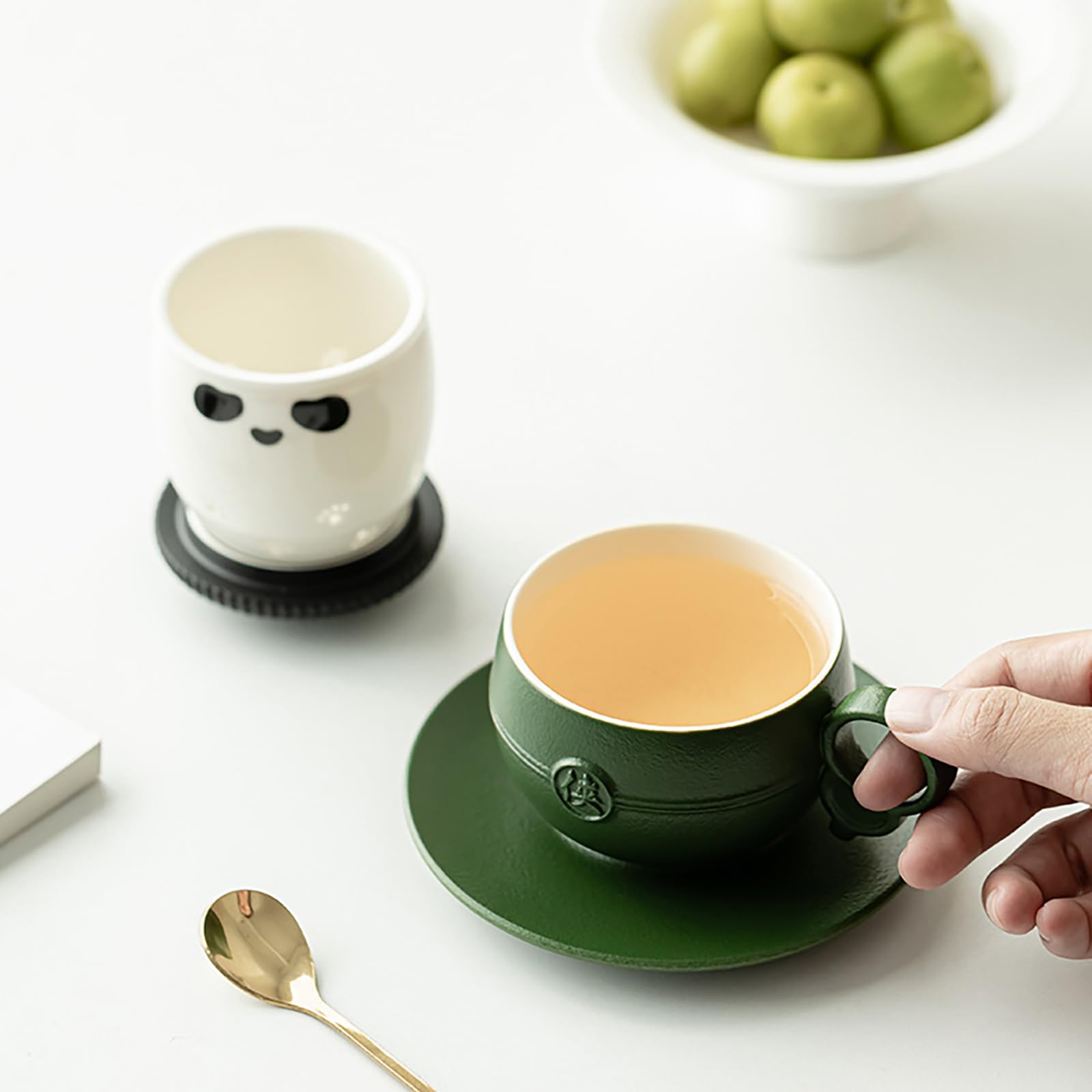 Teetasse, Teetasse, Teetasse mit Teesieb und Deckel, Tee-Ei, Chivalrous National Treasure Panda-Teetasse, Teetasse, Keramik-Teetasse, Kaffeebecher, Wasserbecher (schwarz)