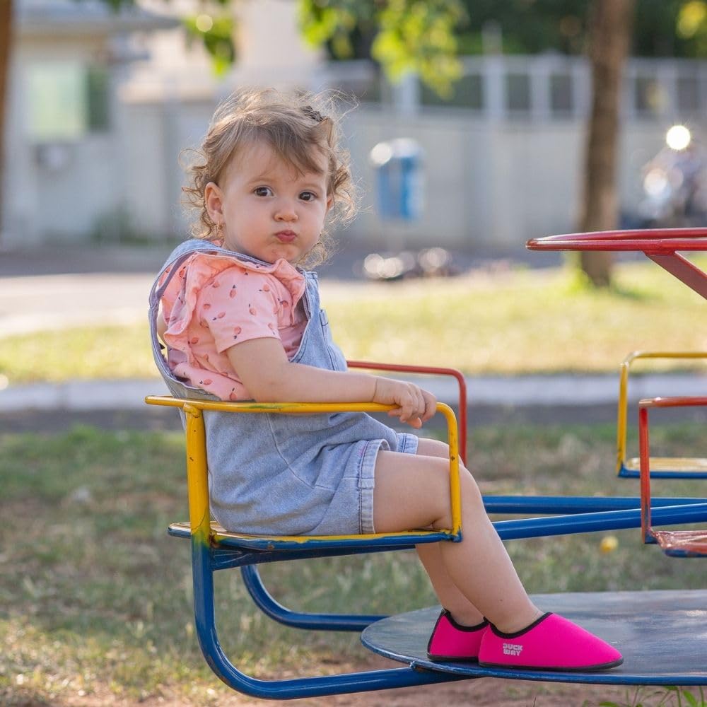 Sapatinha Tenis Infantil Antiderrapente Praia Piscina Duck Way em promoção! Veja a oferta e mais achadinhos de Sapatos Infantis 3 Hoje é o melhor dia para comprar Sapatinha Tenis Infantil Antiderrapente Praia Piscina Duck Way com aquele preço maroto! Promoção! Aproveite a oferta! 3