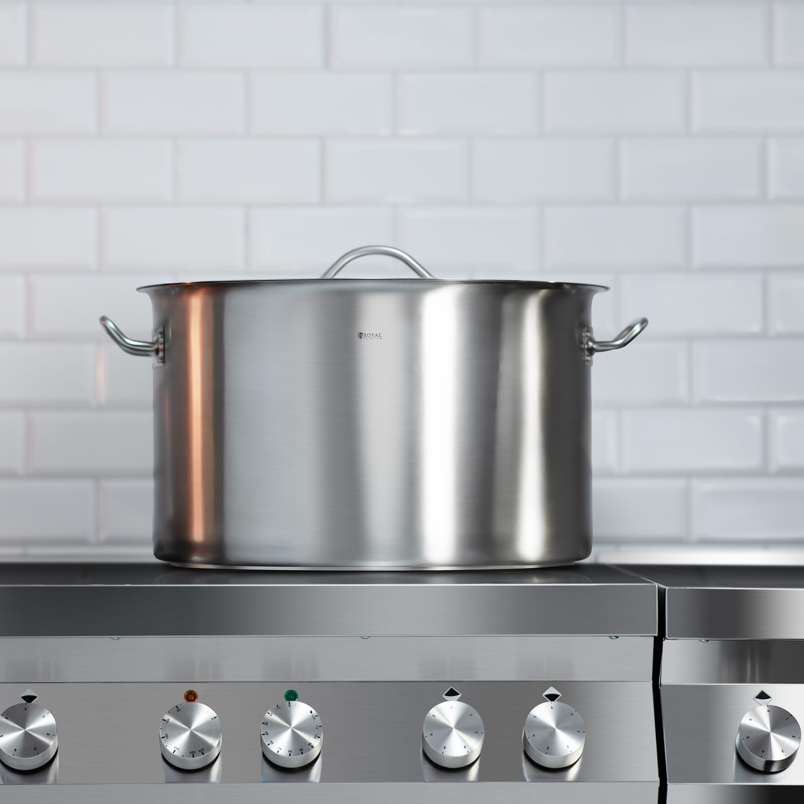 Royal Catering Olla De Inducción Cacerola Profesional RCST-44E3-S (Con Tapadera, Acero Inoxidable, Bordes Antigoteo, Fondo de 5.5 mm, 44 Litros)