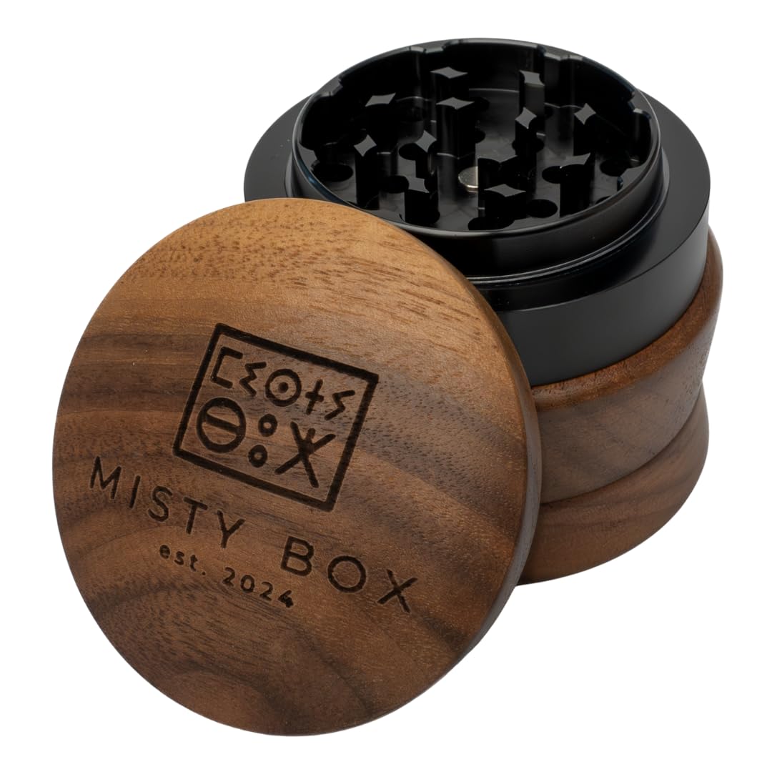 Premium Grinder, 4-teiliger Crusher aus edlem Holz | robuster und langlebiger 67mm Holzgrinder | ideal als Geschenk