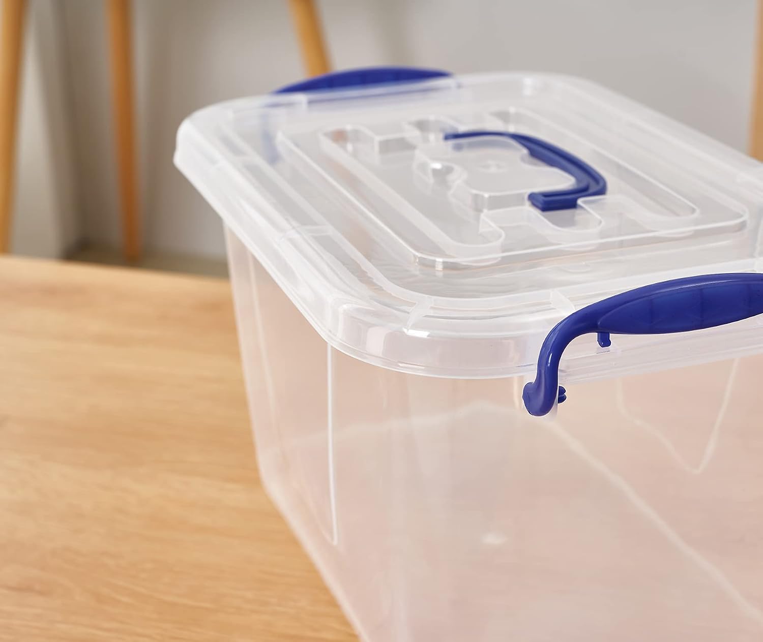 YYQX 6-Pack Clear Plastic Storage Bin with Lids, Stackable Organizer Box with Latching Handle, 6.5L/7quart