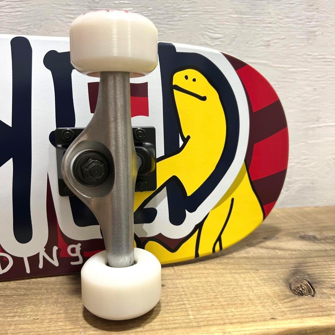 新品 海外正規品 KROOKED スケートボード 7.5インチ 【公式通販】