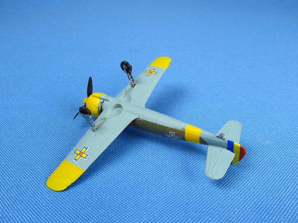 MDR14426 1/144 IAR 80 Aircraft Model kit