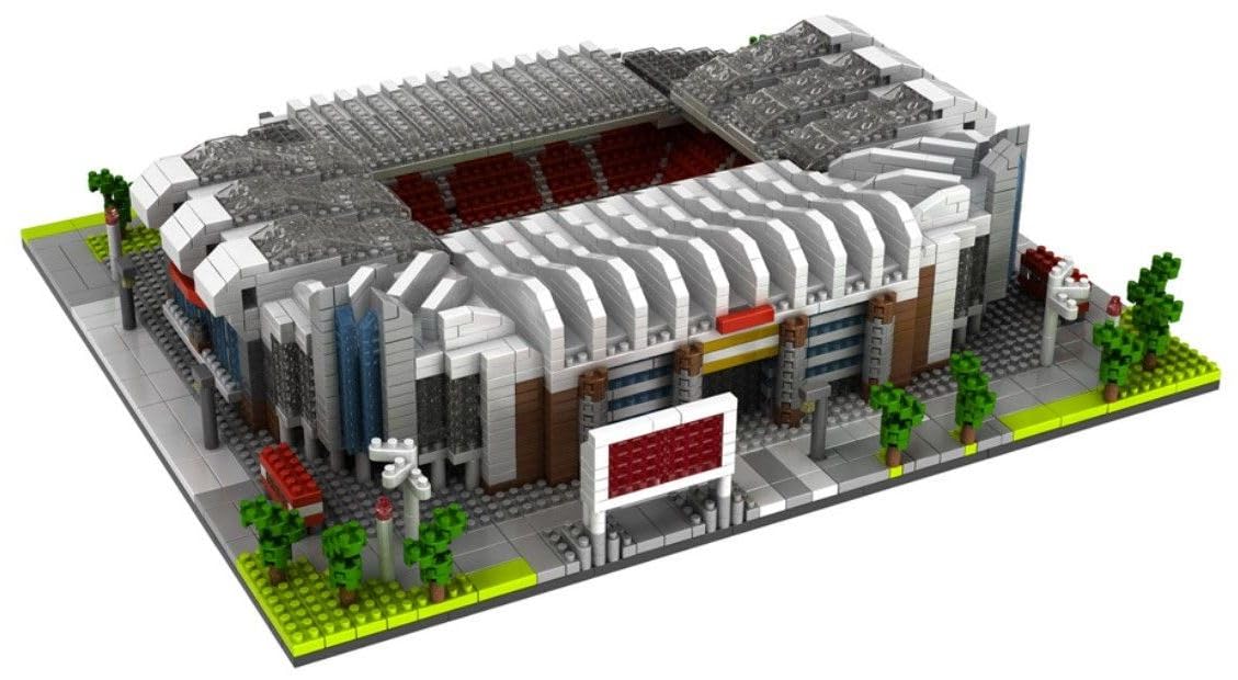 Modello Di Architettura Da Costruire Con Mini Blocchi, Design Realistico Di Campo Da Calcio. Collezione Degli Stadi D’Élite Del Mondo. Stadio Di Calcio A Trafford, Manchester, Inghilterra.