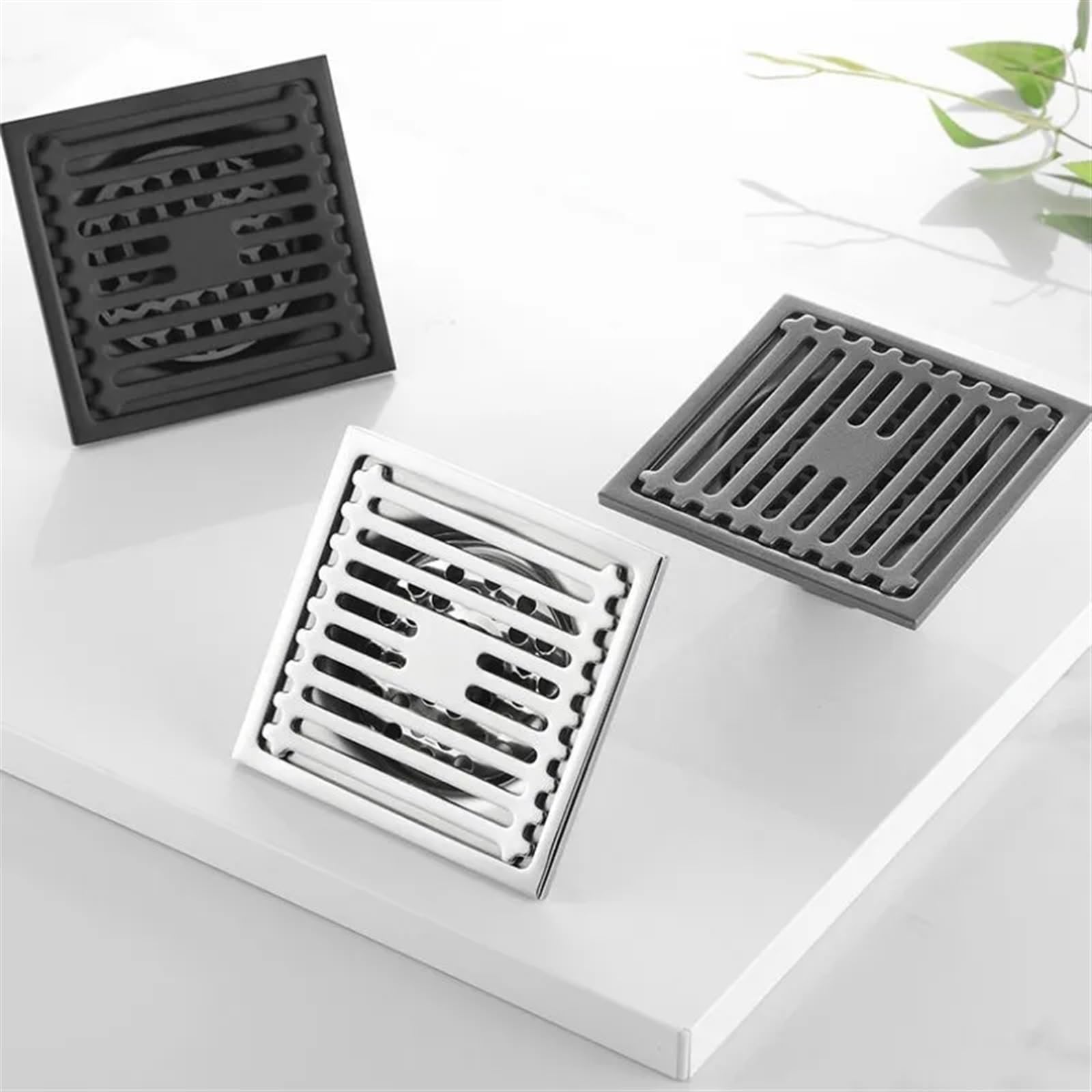 Drain de sol de douche en acier inoxydable brossé durable pour salle de bain