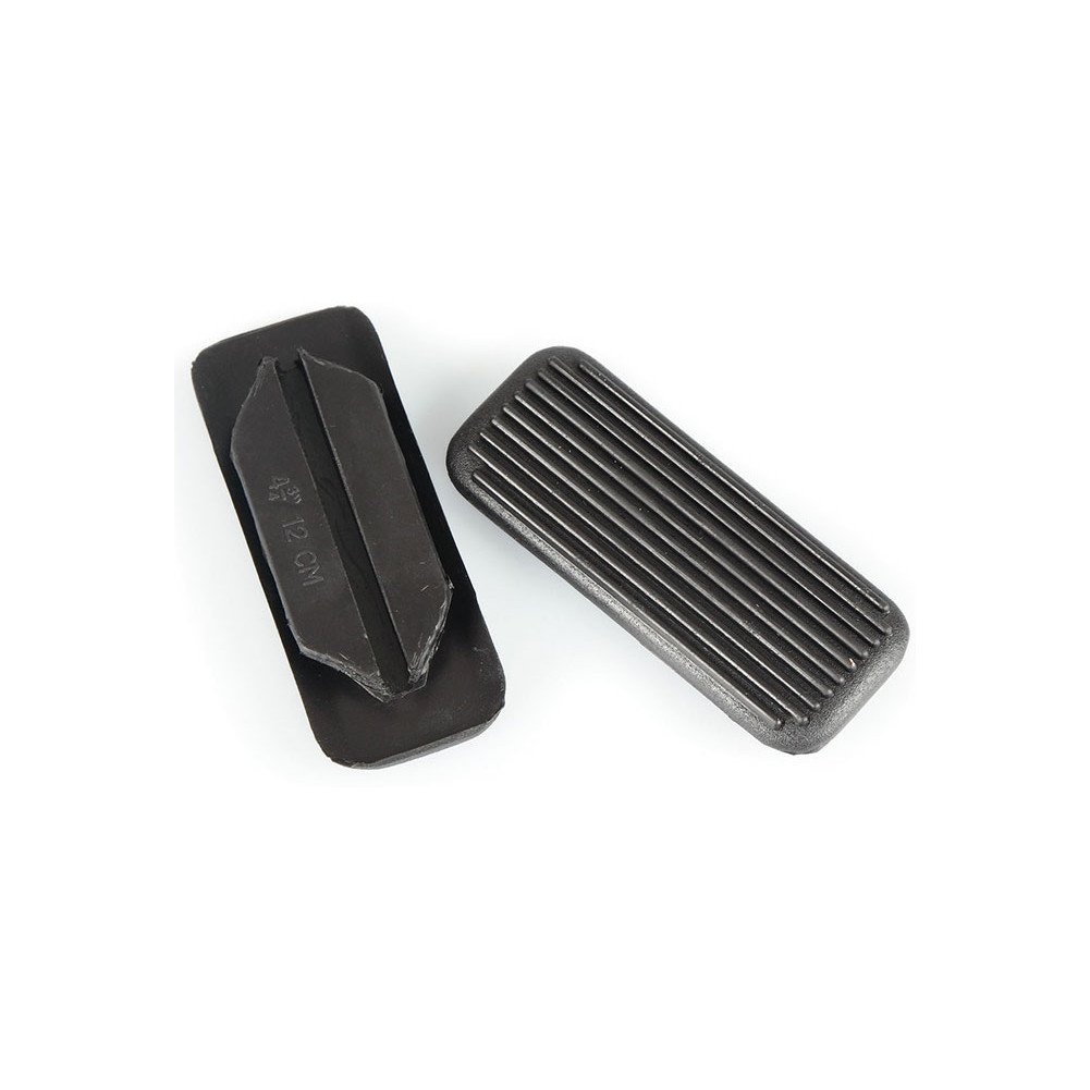 Shires Stirrup Treads: Black: 4.75"