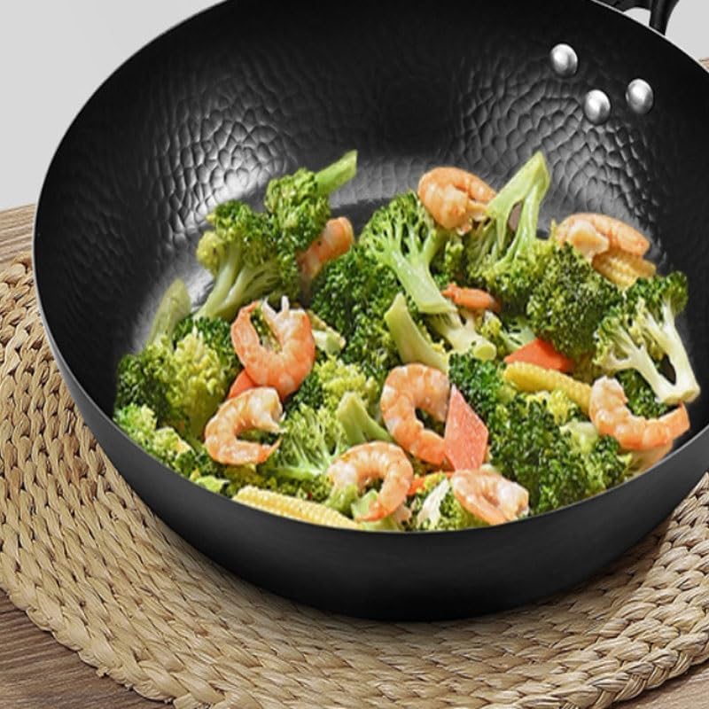 Flat Bottomed Frying Pan Non Stick Uncoated Hand Forged Iron