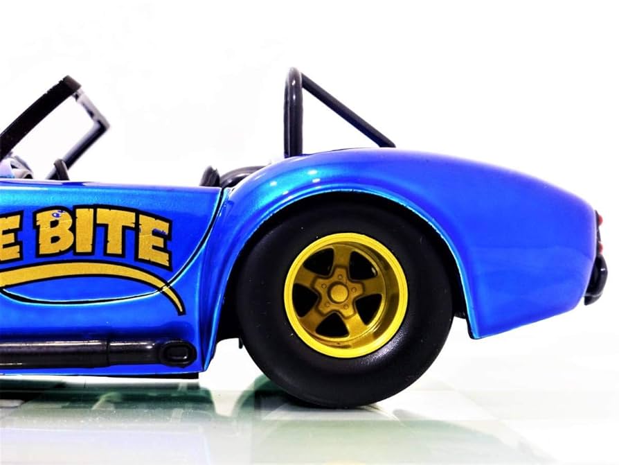 Amazon.co.jp: JADA TOYS 1/24 1965 SHELBY COBRA 427 S/C BLUE