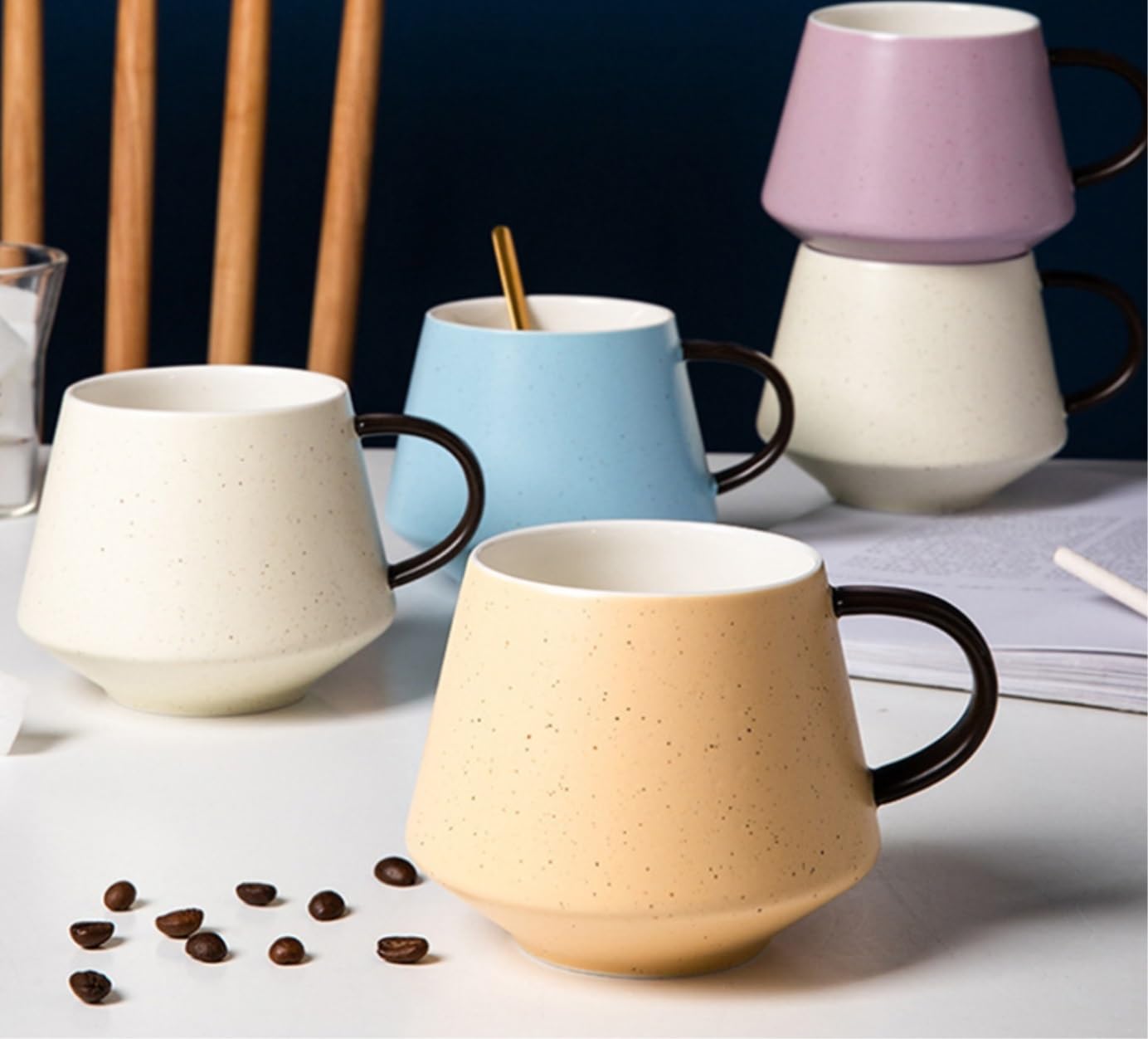 Filiżanek do Herbaty Kubki Zestaw Filiżanek I Spodków Do Kawy Z Łyżeczką Ceramiczny Kubek Do Kawy Porcelanowy Zestaw Do Herbaty Z Drewnianą Pokrywką Mleka(Yellow)