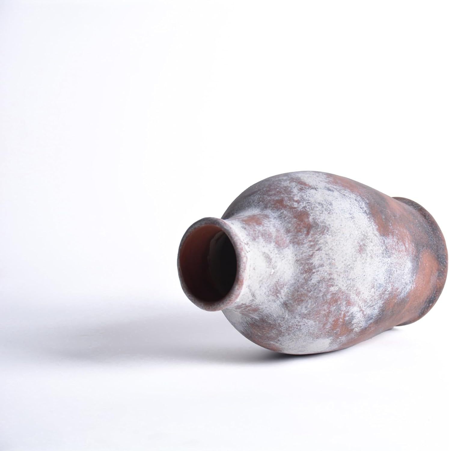 Handmade Rustic-Style Ceramic Decorative vase, Dimensions 8.3 x 5.5 inches, Featuring Distressed Gray and Terracotta hues, Suitable for Rustic, Country, and Various Decor Styles.