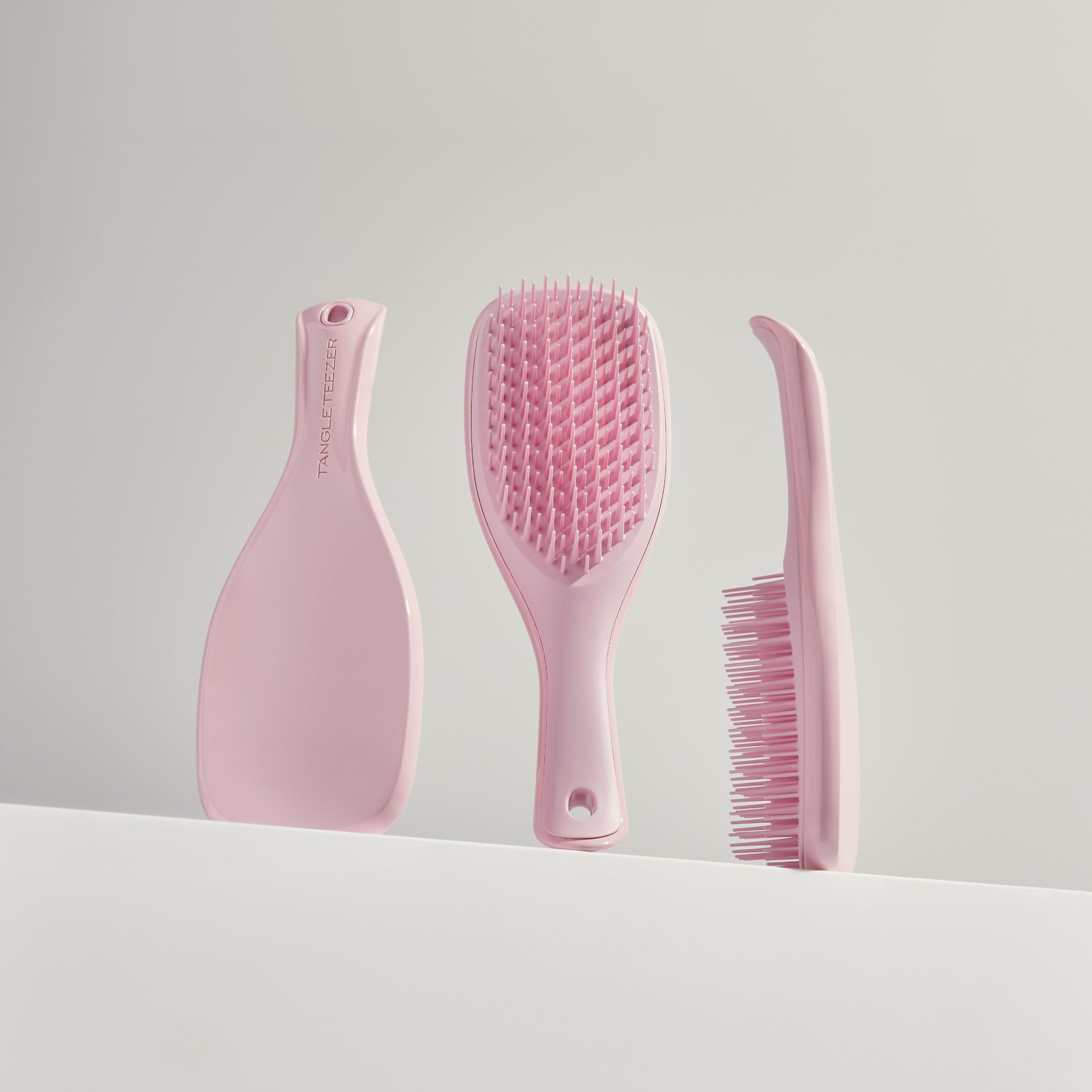 Tangle Teezer Mini Ultimate Detangler, pour Cheveux Secs et Mouillés, Brosse à Cheveux Démêlante pour Tous Types de Cheveux, Brosse Idéale pour les Enfants et pour Voyager, Rose Millennial