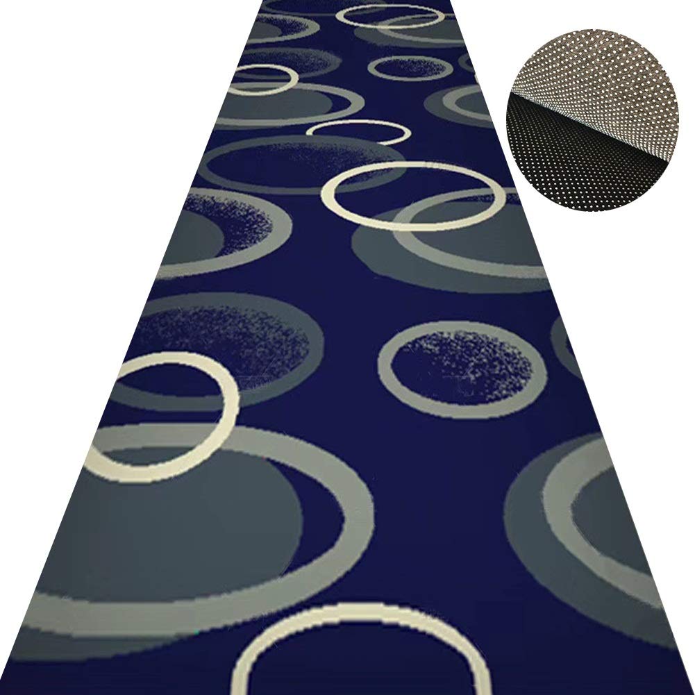 Tapis couloir bleu au design en anneau nordique effet relief 3D