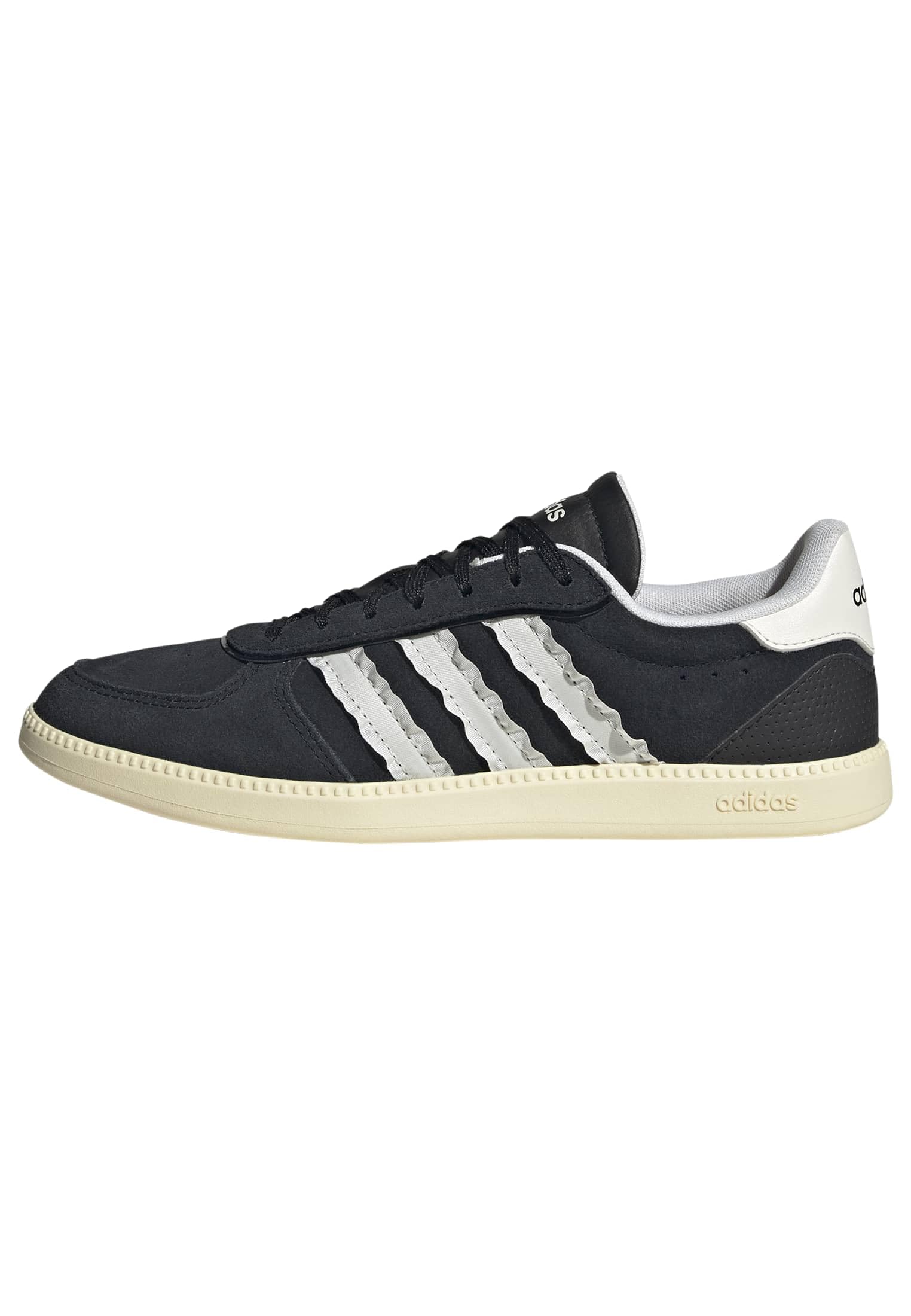 adidas Women's BREAKNET Sleek Shoes, core Black/core White/Warm Vanilla, 5 UK